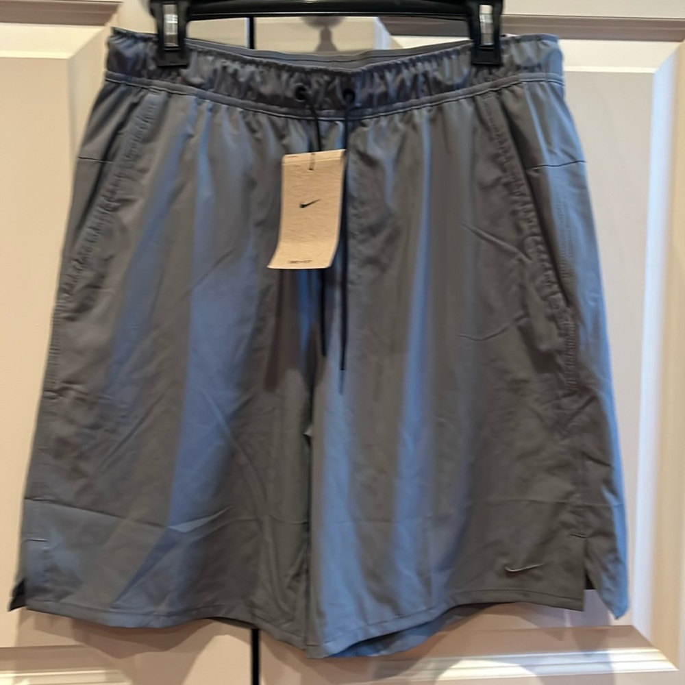 Nike men’s training shorts!!